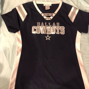 Women’s Dallas Cowboy shirt